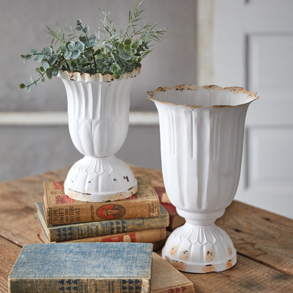 Small Scalloped Vase